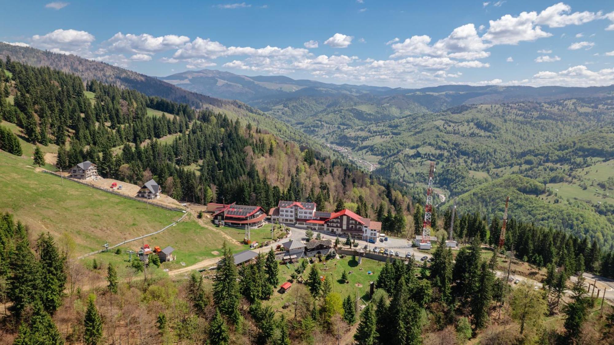 Complex Turistic Alpina Blazna Sant Hotel Eksteriør billede
