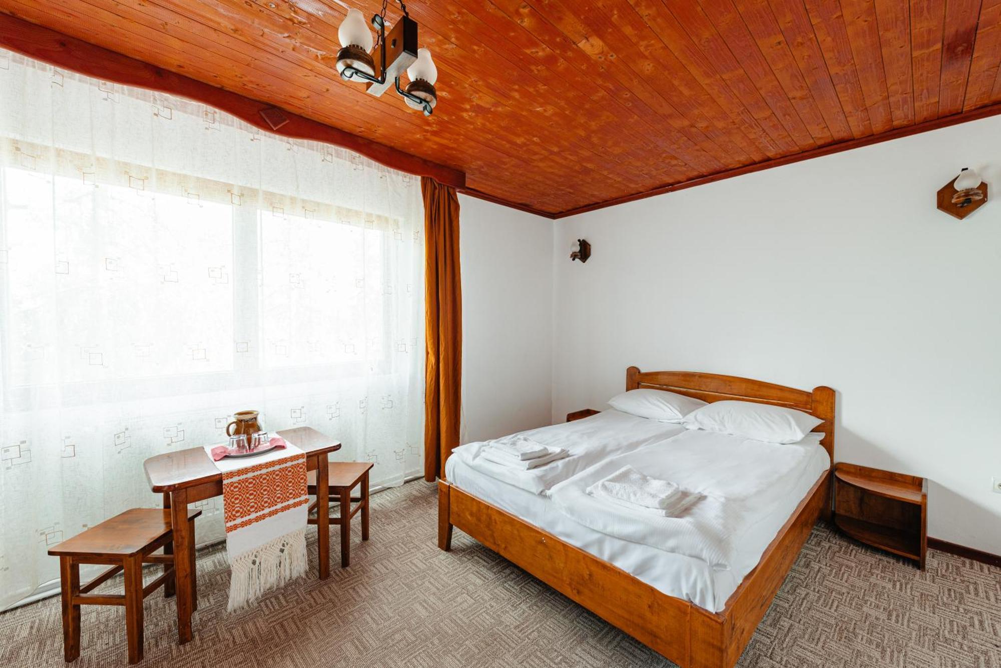 Complex Turistic Alpina Blazna Sant Hotel Eksteriør billede